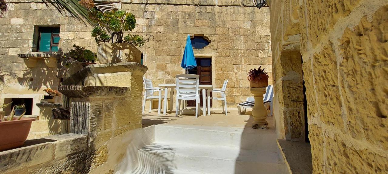 Haven Farmhouse B&B Għarb Esterno foto