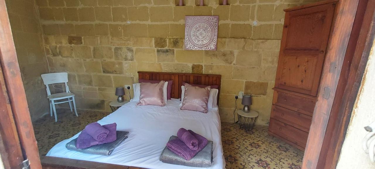 Haven Farmhouse B&B Għarb Esterno foto