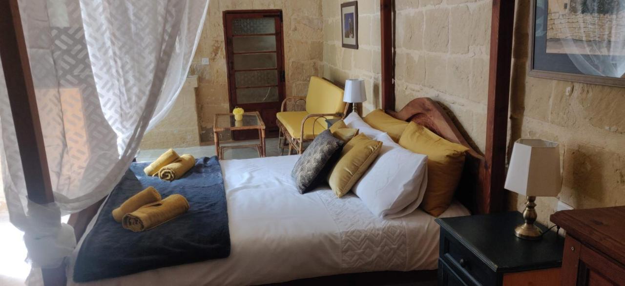 Haven Farmhouse B&B Għarb Esterno foto
