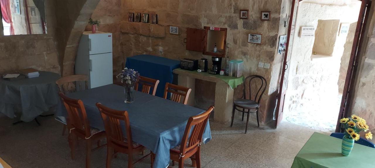 Haven Farmhouse B&B Għarb Esterno foto